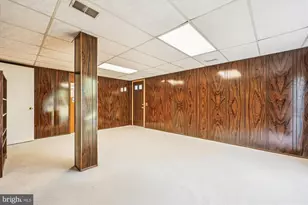 9013 Wandering Trail Dr, Potomac, MD 20854 - Photo 27