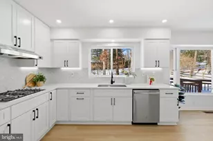 14990 DuFief Dr, Gaithersburg, MD 20878 - Photo 11