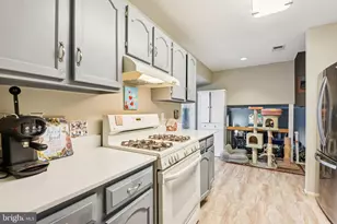 18816 Alpenglow Ln, Brookeville, MD 20833 - Photo 9