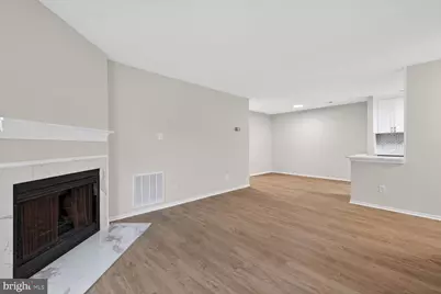 18207 Swiss Circle #2-97, Germantown, MD 20874 - Photo 5