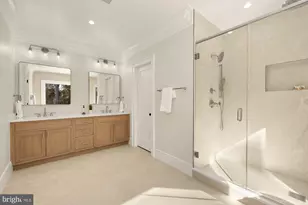 10105 Summit Ave, Kensington, MD 20895 - Photo 55