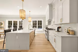 10105 Summit Ave, Kensington, MD 20895 - Photo 27