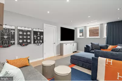 7313 Woodmont Avenue #R, Bethesda, MD 20814 - Photo 25