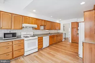 5905 McKinley St, Bethesda, MD 20817 - Photo 15