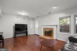 10164 Treble Ct, Rockville, MD 20850 - Photo 33