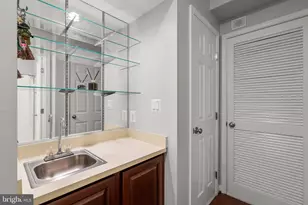 10164 Treble Ct, Rockville, MD 20850 - Photo 37