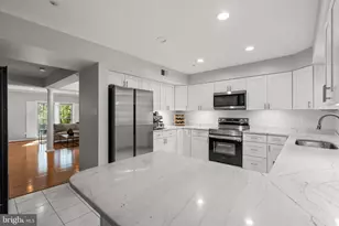 10164 Treble Ct, Rockville, MD 20850 - Photo 15