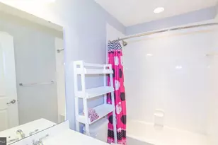 18540 Hickory Meadow Dr, Olney, MD 20832 - Photo 17