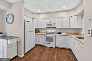 5433 Whitley Park Terrace, Bethesda, MD 20814 - Photo 9