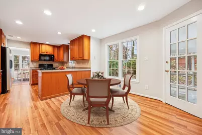 8212 Killean Way, Potomac, MD 20854 - Photo 9