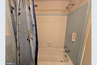 10201 Grosvenor Place #527, Rockville, MD 20852 - Photo 39