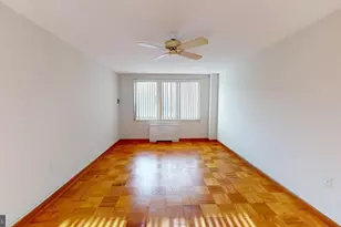 10201 Grosvenor Pl, Rockville, MD 20852 - Photo 27