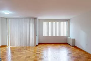 10201 Grosvenor Pl, Rockville, MD 20852 - Photo 7