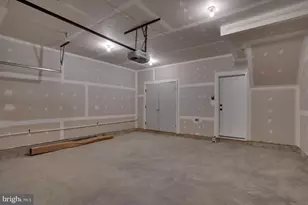 5102 Oakmoore Dr, North Bethesda, MD 20852 - Photo 33