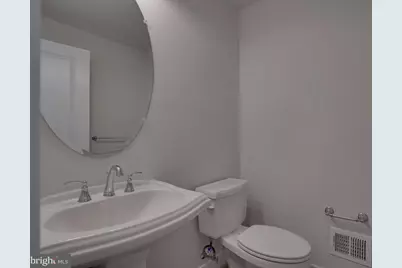 5102 Oakmoore Dr, North Bethesda, MD 20852 - Photo 7