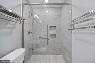 9748 Washingtonian Blvd, Gaithersburg, MD 20878 - Photo 43