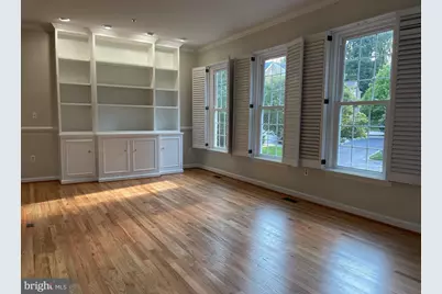 9715 Whitley Park Place #TH-11, Bethesda, MD 20814 - Photo 7