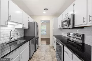 7911 Coriander Dr, Gaithersburg, MD 20879 - Photo 11