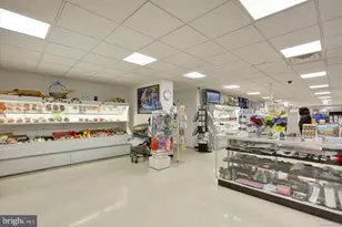 5225 Pooks Hill Rd, Bethesda, MD 20814 - Photo 43