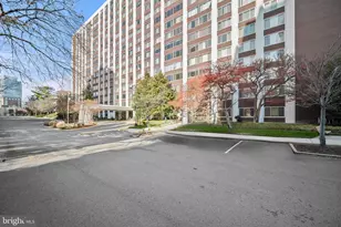 11801 Rockville Pik, Rockville, MD 20852 - Photo 31