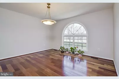 19900 Belle Chase Drive, Gaithersburg, MD 20882 - Photo 7