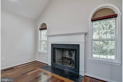 19900 Belle Chase Drive, Gaithersburg, MD 20882 - Photo 15