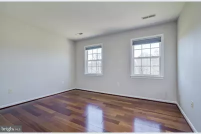 19900 Belle Chase Drive, Gaithersburg, MD 20882 - Photo 25