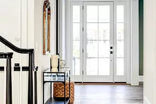 4422 Walsh St, Chevy Chase, MD 20815 - Photo 3