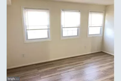 884 Quince Orchard Boulevard #T2, Gaithersburg, MD 20878 - Photo 17
