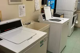 884 Quince Orchard Blvd, Gaithersburg, MD 20878 - Photo 19