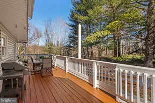 21841 Glendalough Rd, Gaithersburg, MD 20882 - Photo 5