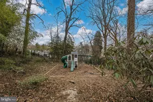 9633 W Bexhill Dr, Kensington, MD 20895 - Photo 35