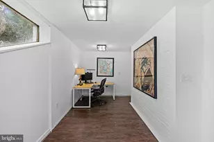 9633 W Bexhill Dr, Kensington, MD 20895 - Photo 29