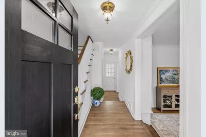 9633 W Bexhill Drive, Kensington, MD 20895 - Photo 3