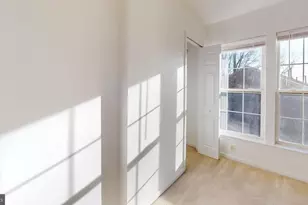 26071 Ridge Manor Dr, Damascus, MD 20872 - Photo 11