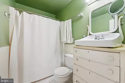 8213 Shady Spring Drive, Gaithersburg, MD 20877 - Photo 15