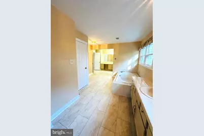 16405 Equestrian Lane, Rockville, MD 20855 - Photo 15