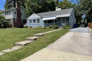 5817 Kingswood Rd, Bethesda, MD 20814 - Photo 3