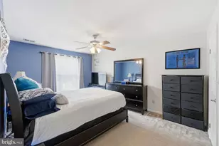 19900 Appledowre Cir, Germantown, MD 20876 - Photo 19