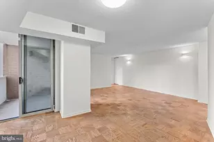 4601 N Park Ave, Chevy Chase, MD 20815 - Photo 5