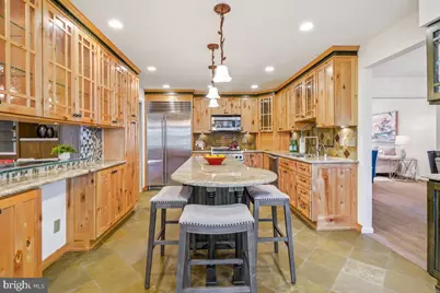 9804 Korman Court, Potomac, MD 20854 - Photo 17