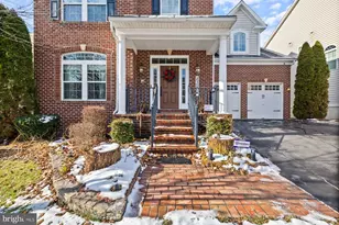 23004 Sycamore Farm Dr, Clarksburg, MD 20871 - Photo 3