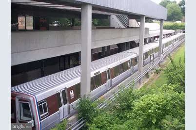 10500 Rockville Pik #G17, Rockville, MD 20852 - Photo 21