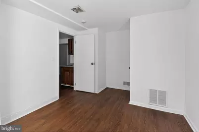 8912 Centerway Road, Gaithersburg, MD 20879 - Photo 11