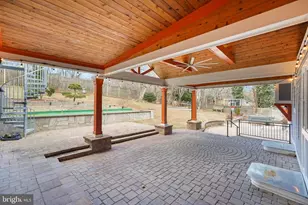 1709 Shilling Ln, Silver Spring, MD 20906 - Photo 7