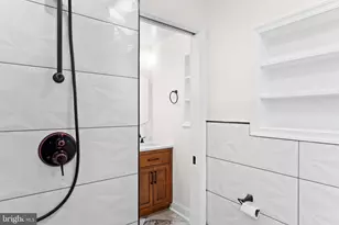 1709 Shilling Ln, Silver Spring, MD 20906 - Photo 63