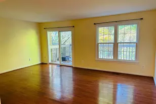 10028 Maple Leaf Dr, Gaithersburg, MD 20886 - Photo 7