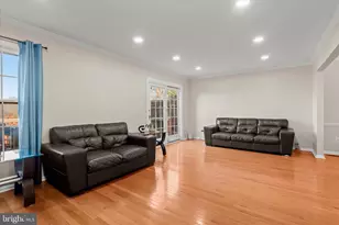 19726 Greenside Terrace, Montgomery Village, MD 20886 - Photo 5