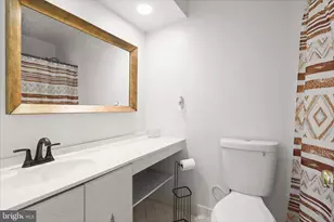 19726 Greenside Terrace, Montgomery Village, MD 20886 - Photo 27