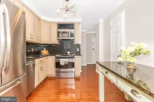 7505 Democracy Blvd, Bethesda, MD 20817 - Photo 19